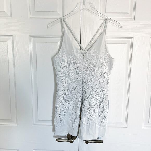 Greylin Jaylee Lace Appliqué Romper - Picture 9 of 9